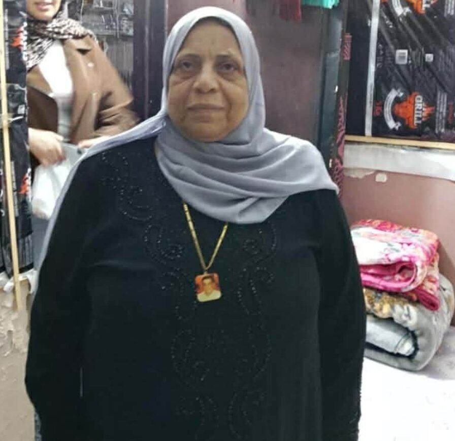 صدقة جارية الكترونية إلي المرحومة باءذن الله الحاجه ليلى مصطفى رحمها الله