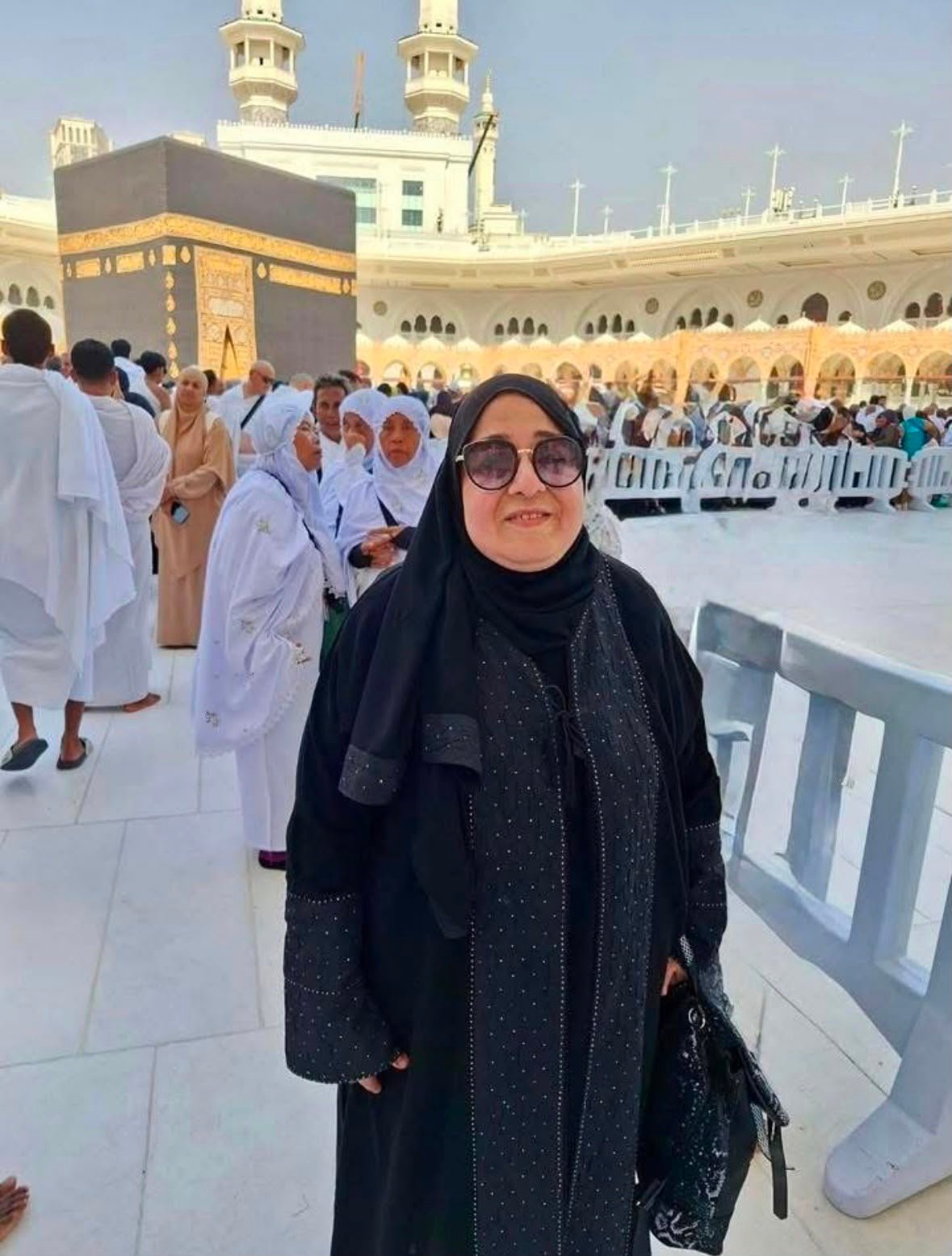 صدقة جارية عن المرحومة باءذن الله المعلمه الفاضله مرفت محمد محمد خليفه رحمها الله